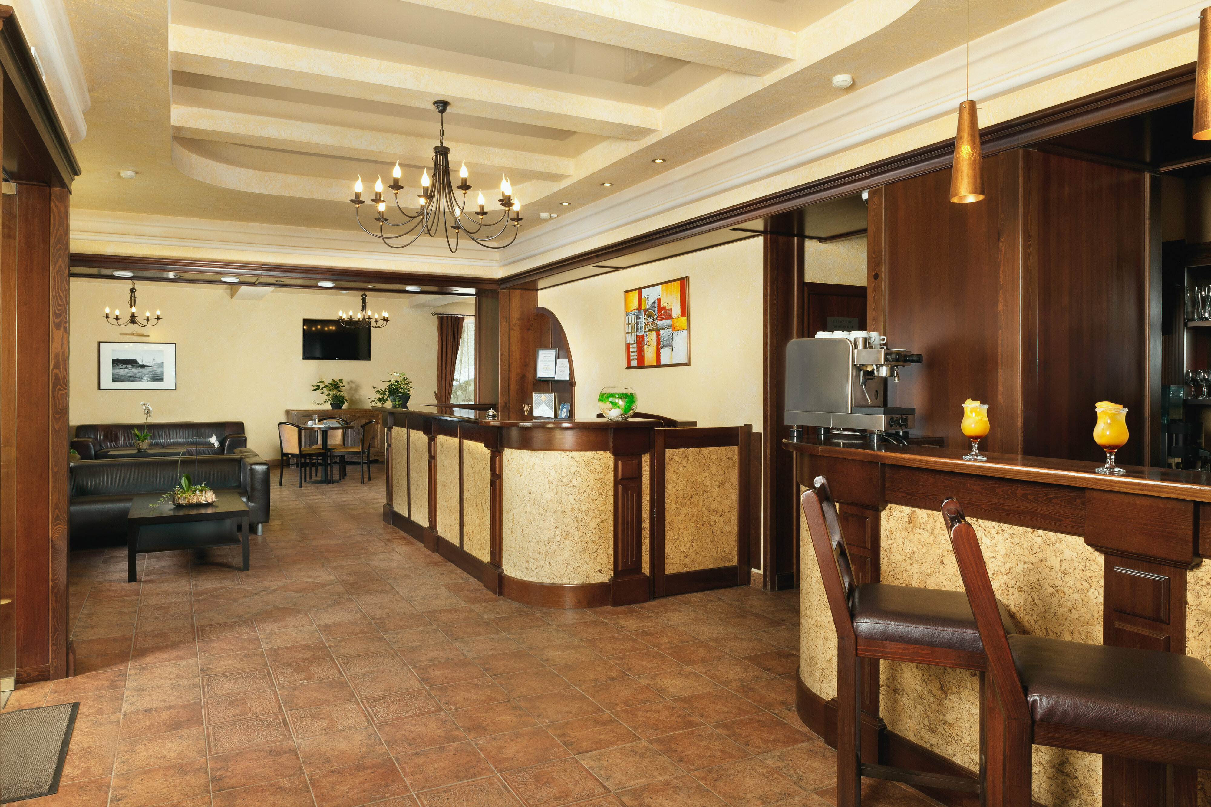 Фото отеля 2