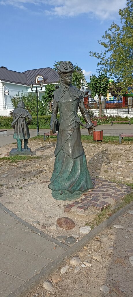 Genre sculpture Учительница гимназии, Dmitrov, photo
