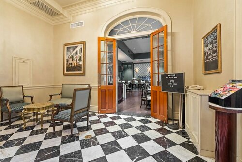 Внешний вид отеля Hotel Provincial в Новом Орлеане, фото 4