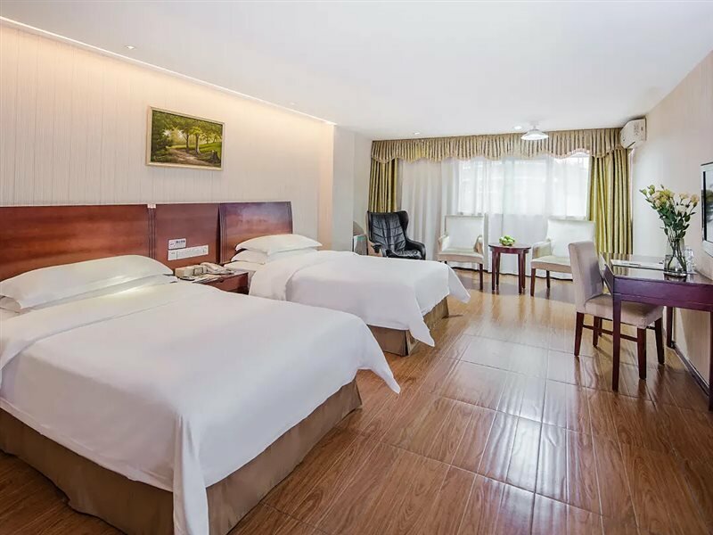 Фото Vienna Hotel