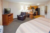 Фото Candlewood Suites Indianapolis East, an Ihg Hotel