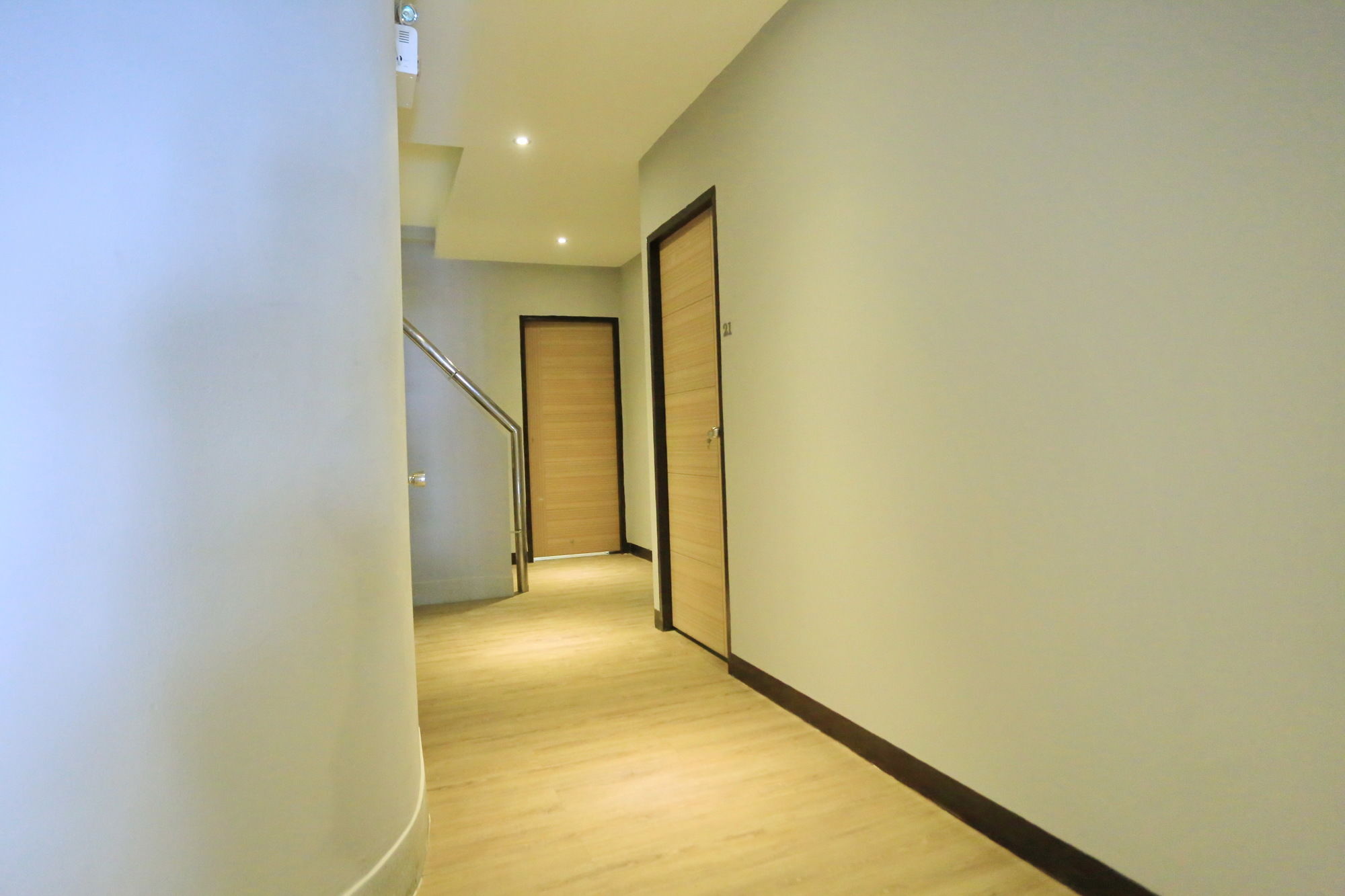 Фото The Mix Bangkok - Silom