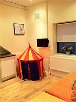 Фото Lyall Apartment Hotel