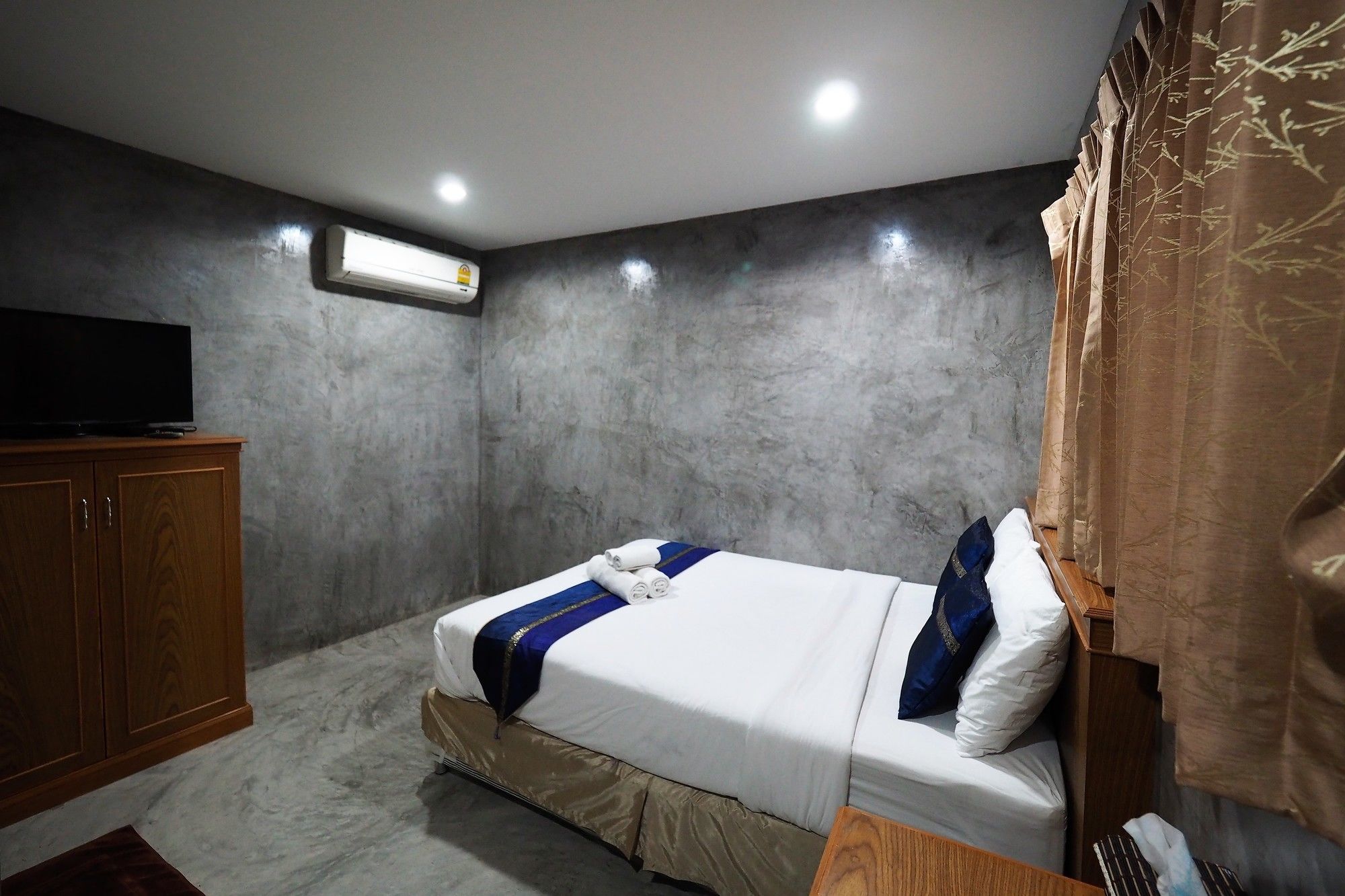 Фото Phoom House