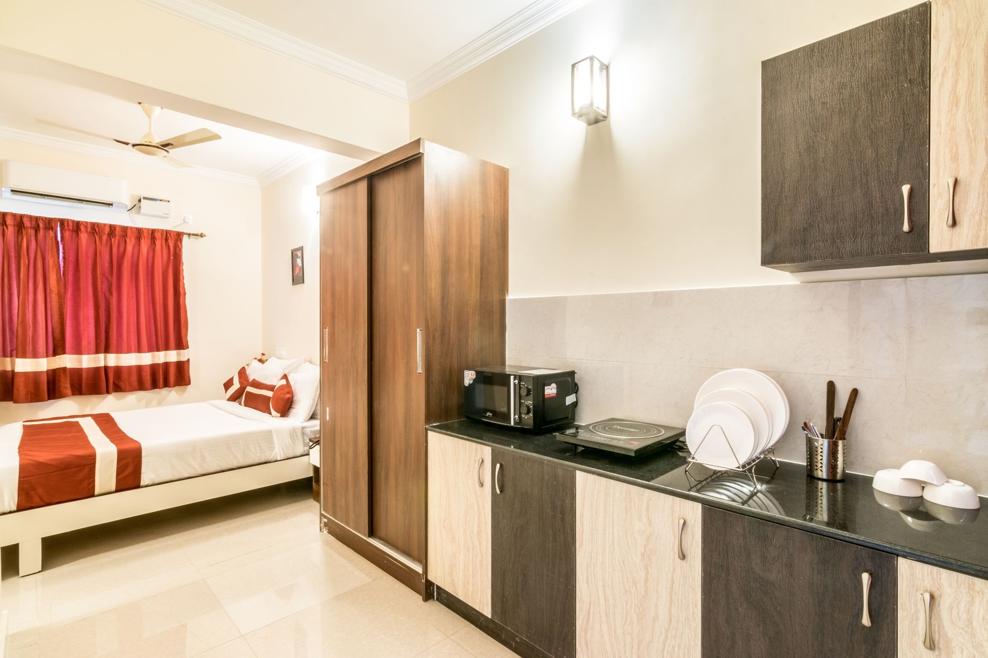 Фото Octave Studio Hotel