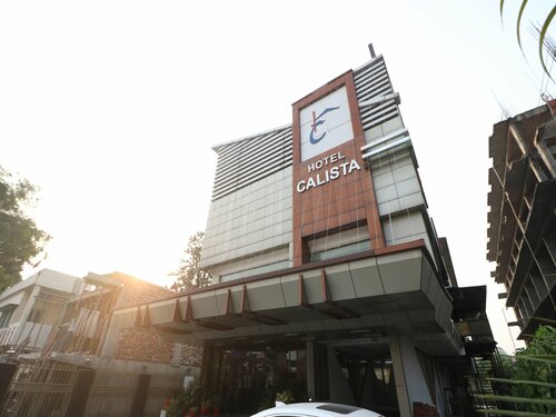 Гостиница Oyo 9978 Hotel Calista в Дехрадуне