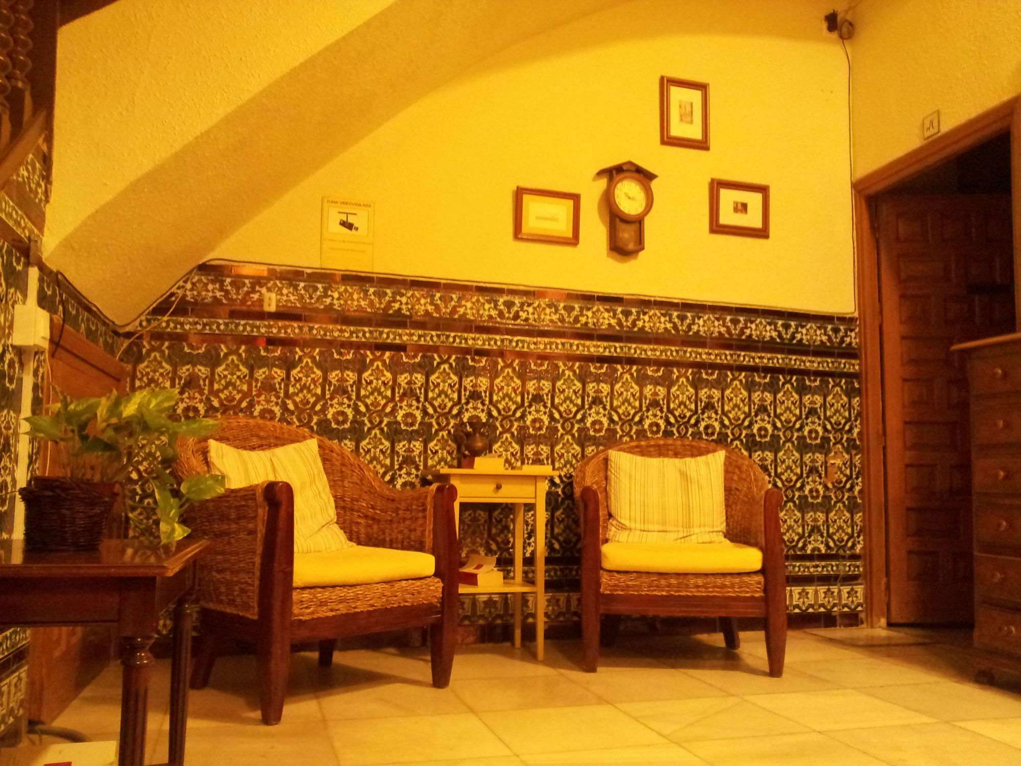 Фото Pensión Catedral