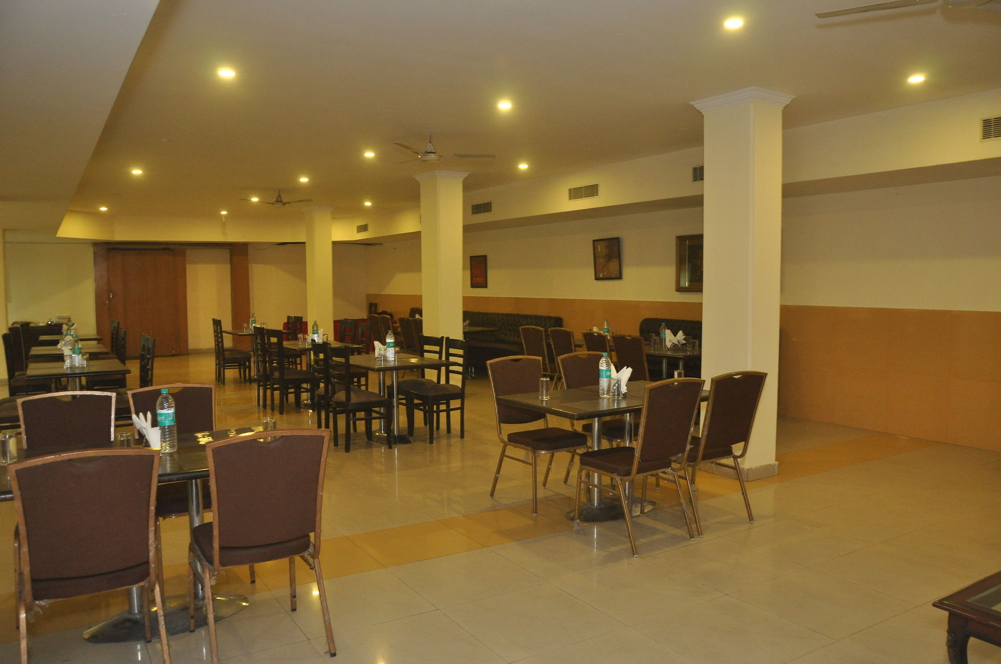 Фото Lohmod Hotel