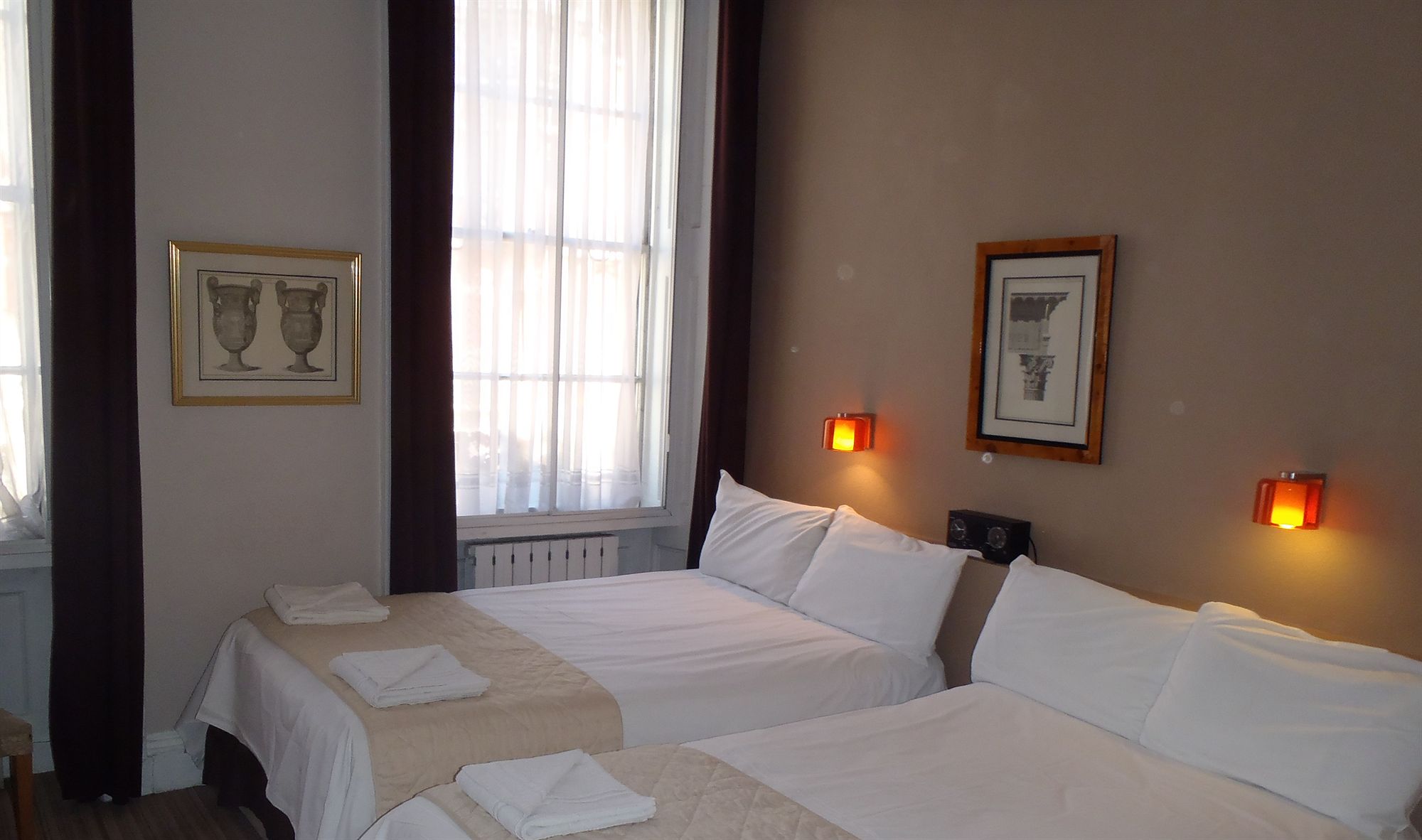 Фото Arosfa Hotel London by Compass Hospitality