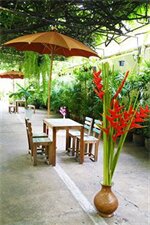 Фото Rajata Hotel