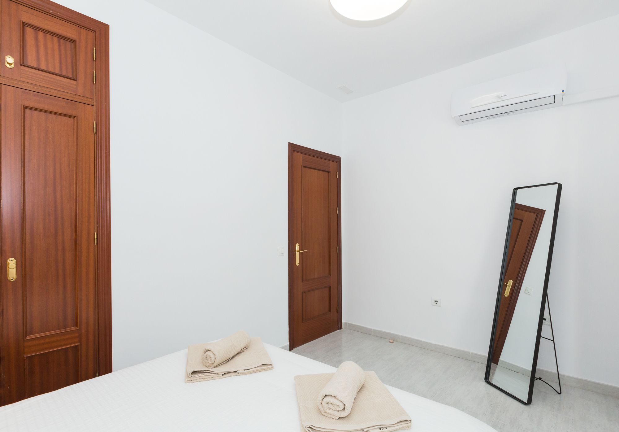 Фото Suncity Plaza Apartments