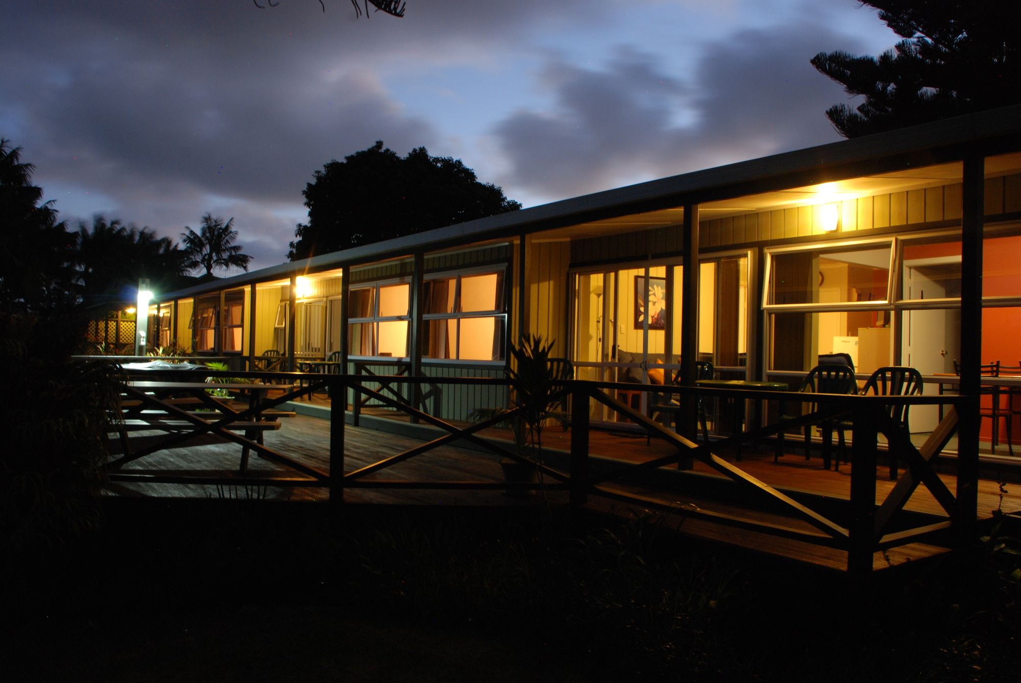 Фото Cascade Garden Apartments