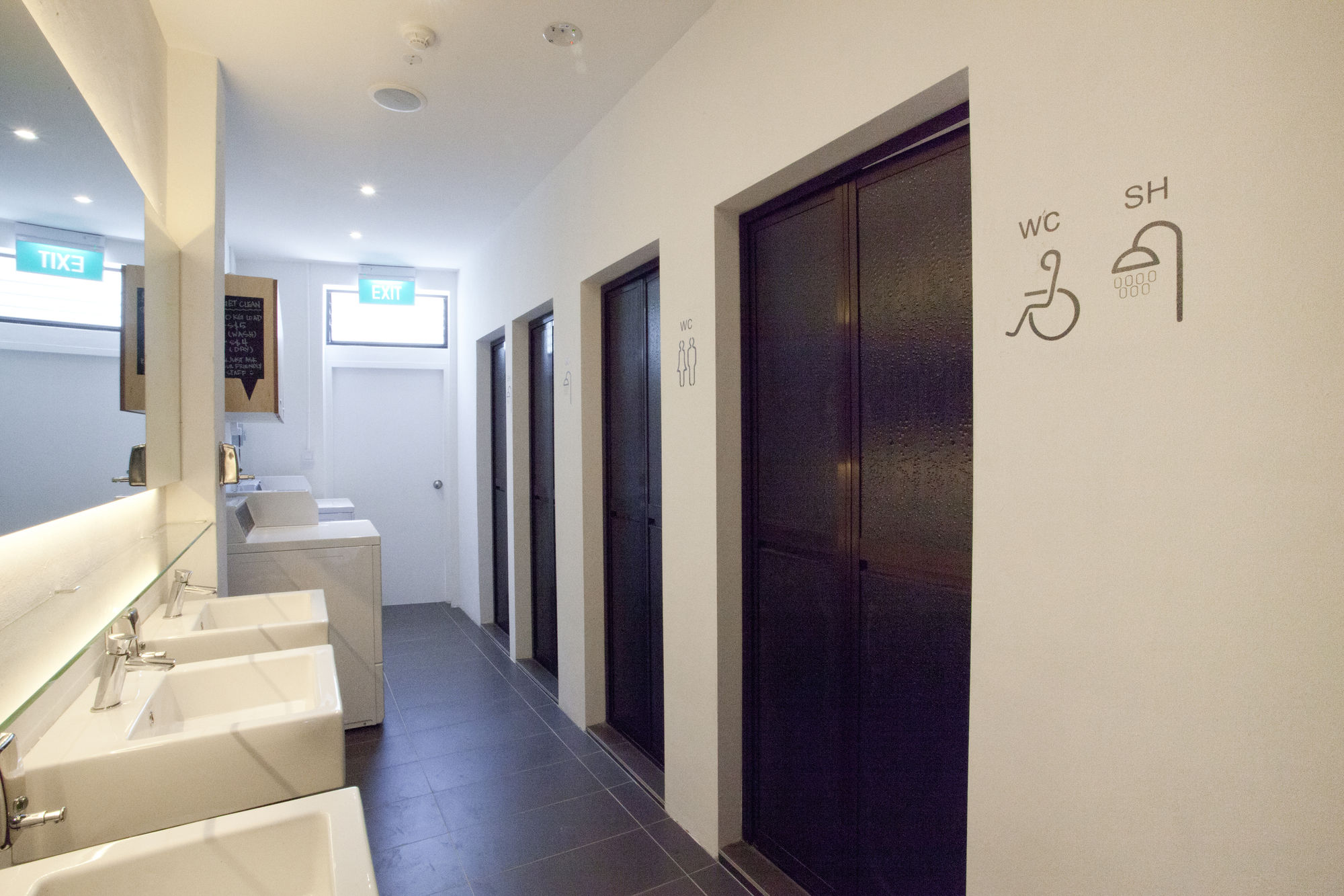 Фото Mori Hostel Singapore