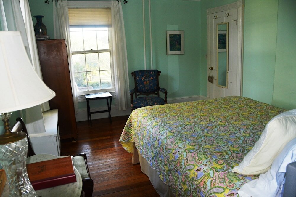 Фото Briar Patch Bed & Breakfast Inn