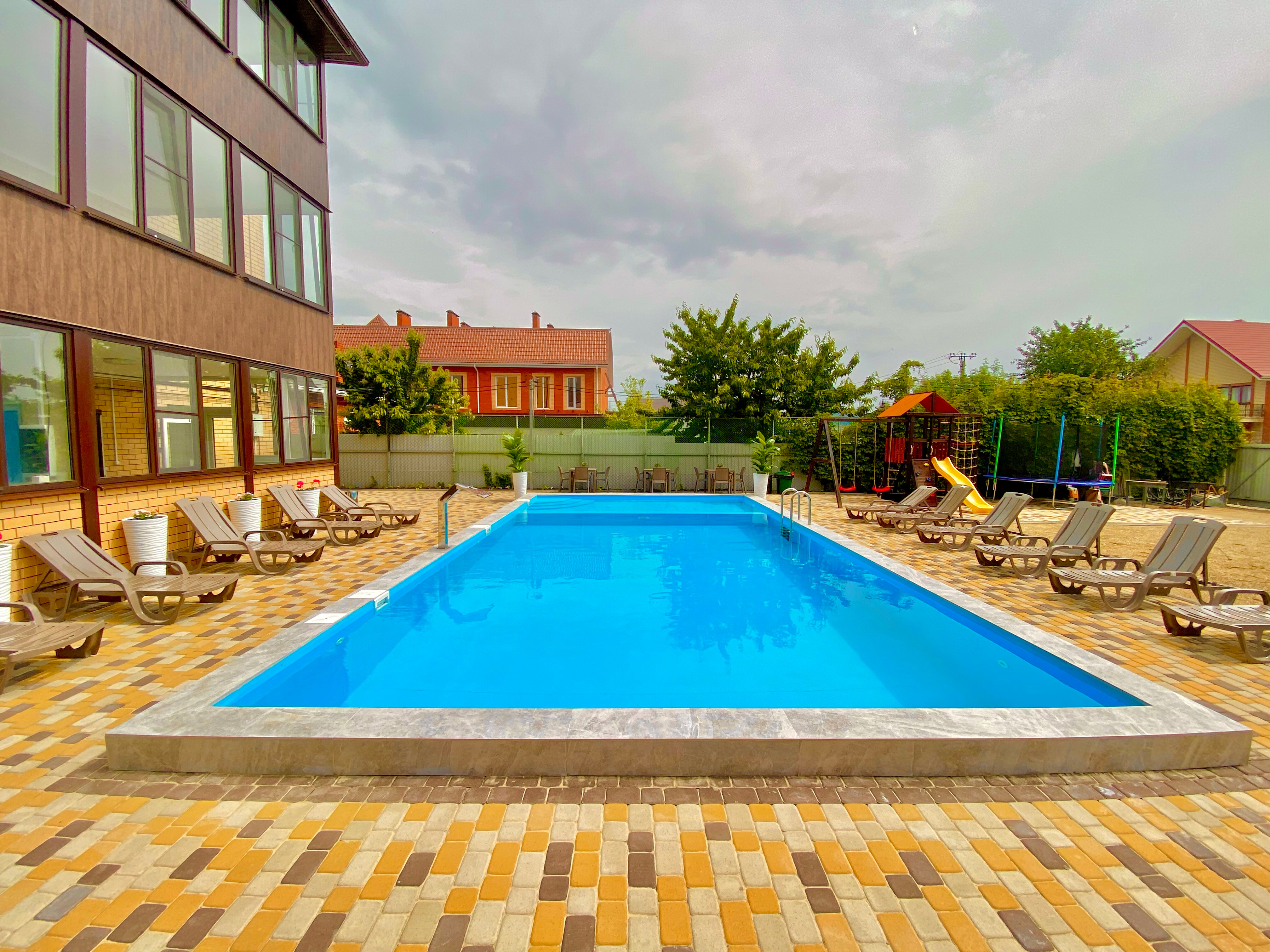 Фото отеля 1