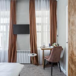 Фото Тихонов