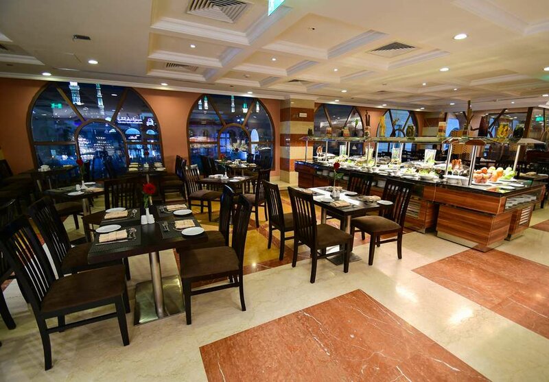 Гостиница Al Ansar Golden Tulip