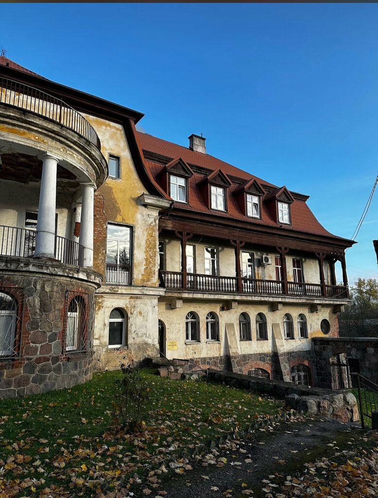 إدارة حكومية Administratsiya Gorodskoye Poseleniye ، ، صورة
