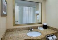 Фото Fairfield Inn by Marriott New York LaGuardia Airport/Astoria