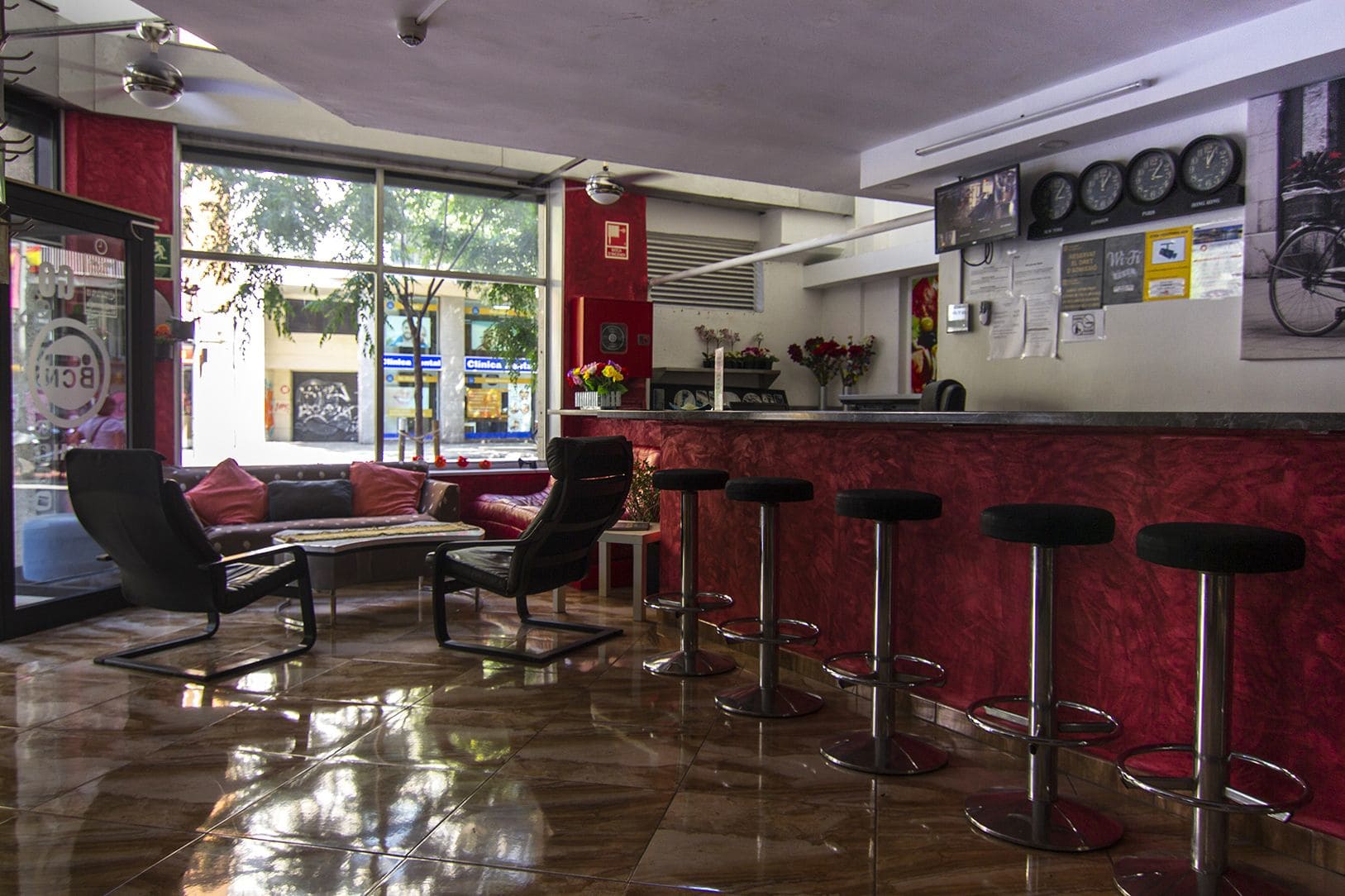 Фото Go Bcn Hi Sants - Hostel