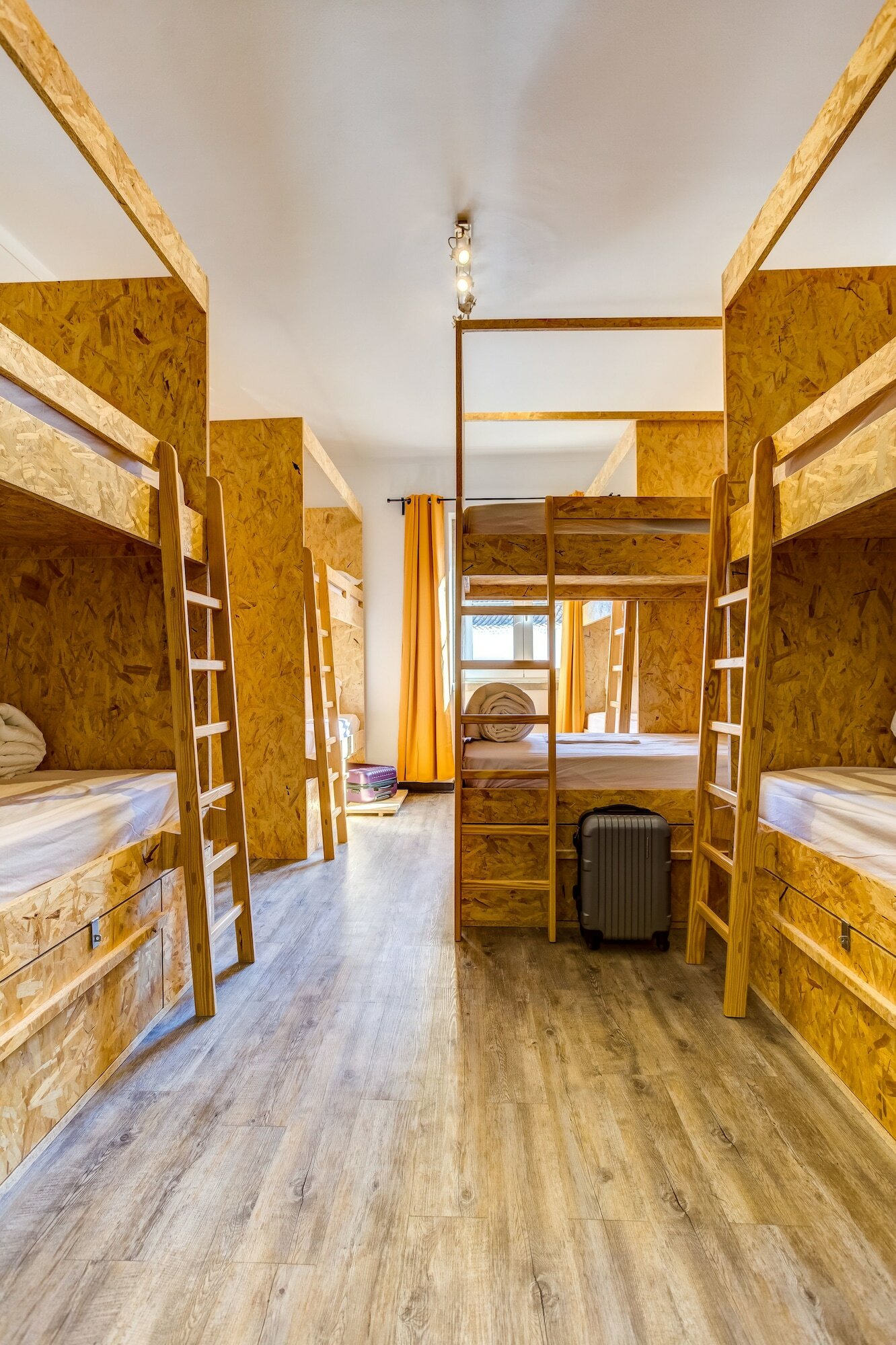 Фото Hostellicious