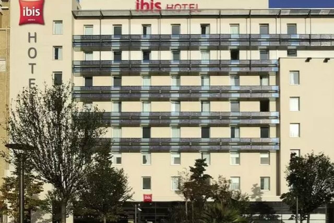 Фото Ibis Paris Porte de Clichy Centre