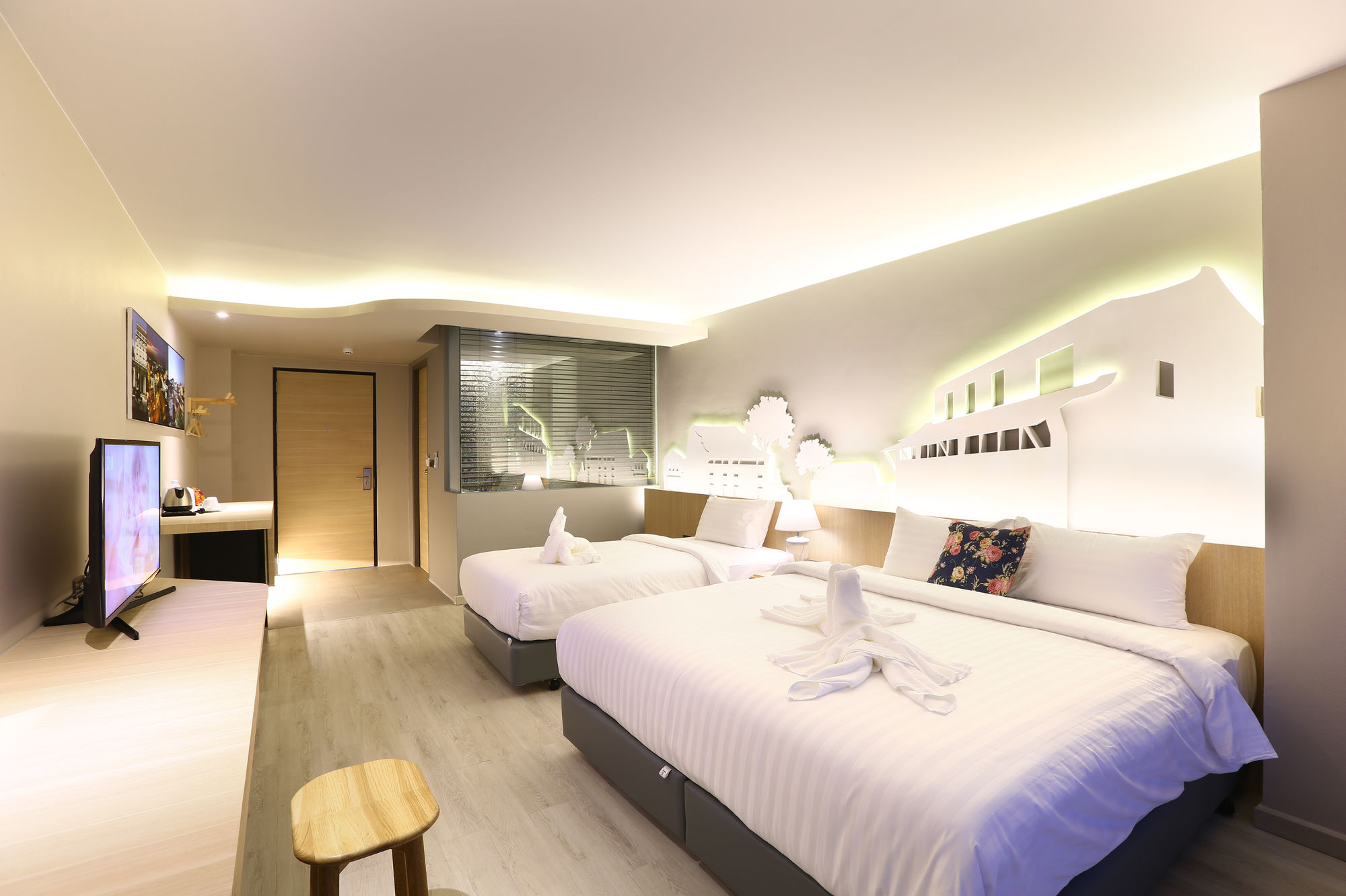 Фото Hatyai Signature Hotel
