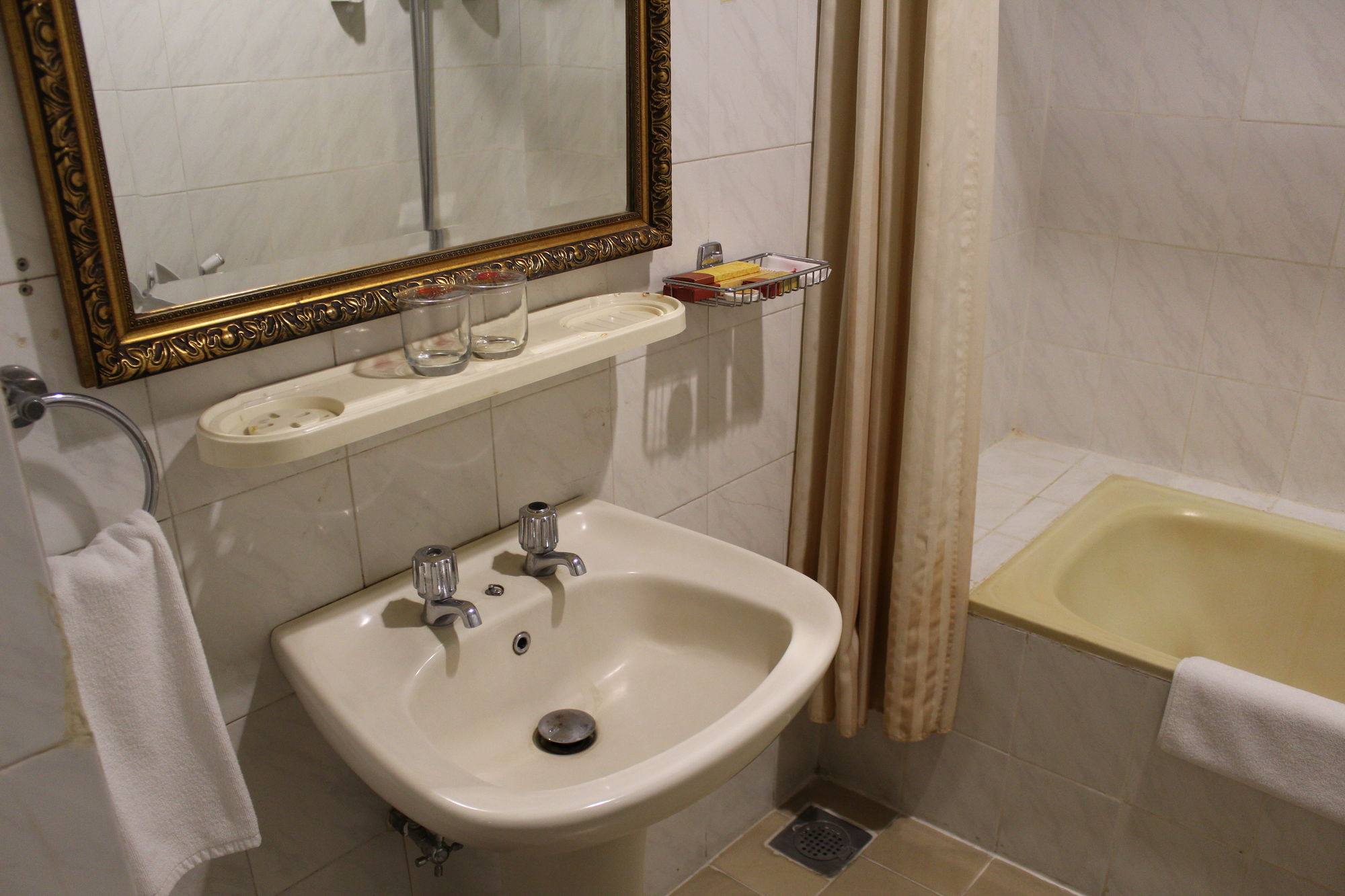 Фото Hotel Indah Palace Yogyakarta