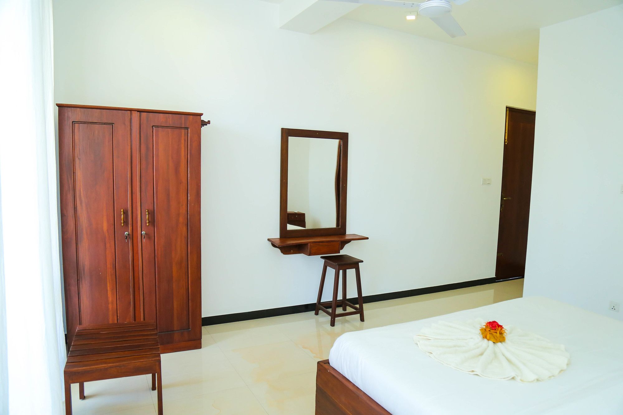 Фото Aurora Hotel & Restaurant