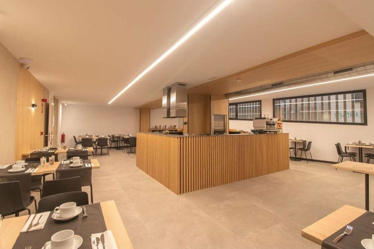 Фото Hotel Cortabitarte