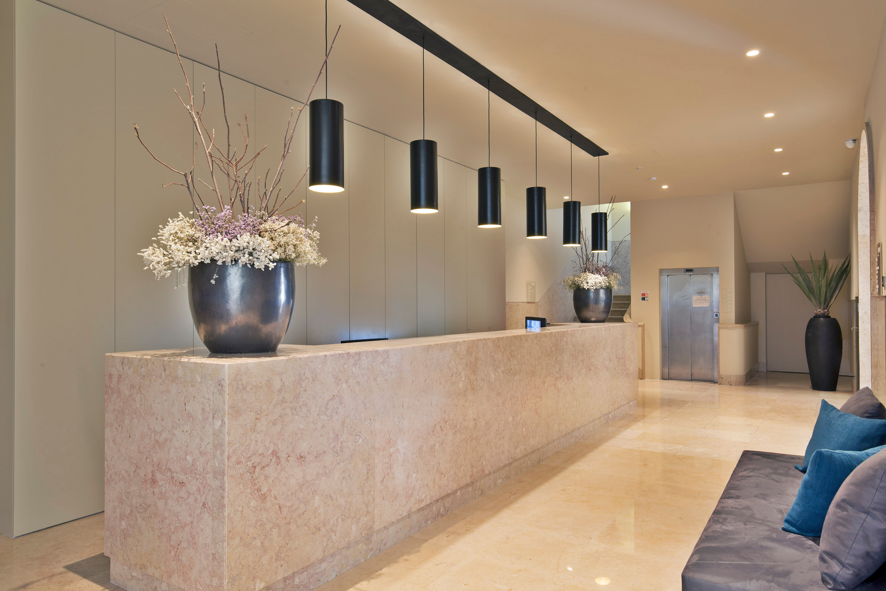 Фото Lisbon Five Stars Apartments 8 Building