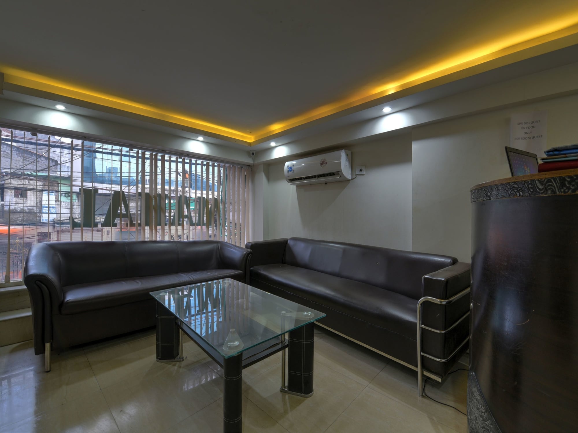 Фото Oyo 16970 Hotel Mahal