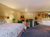 Фото Super 8 by Wyndham Kenora