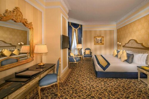 Гостиница Royal Rose Abu Dhabi, a Curio Collection by Hilton в Абу-Даби