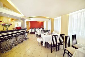 Гостиница President Hotel