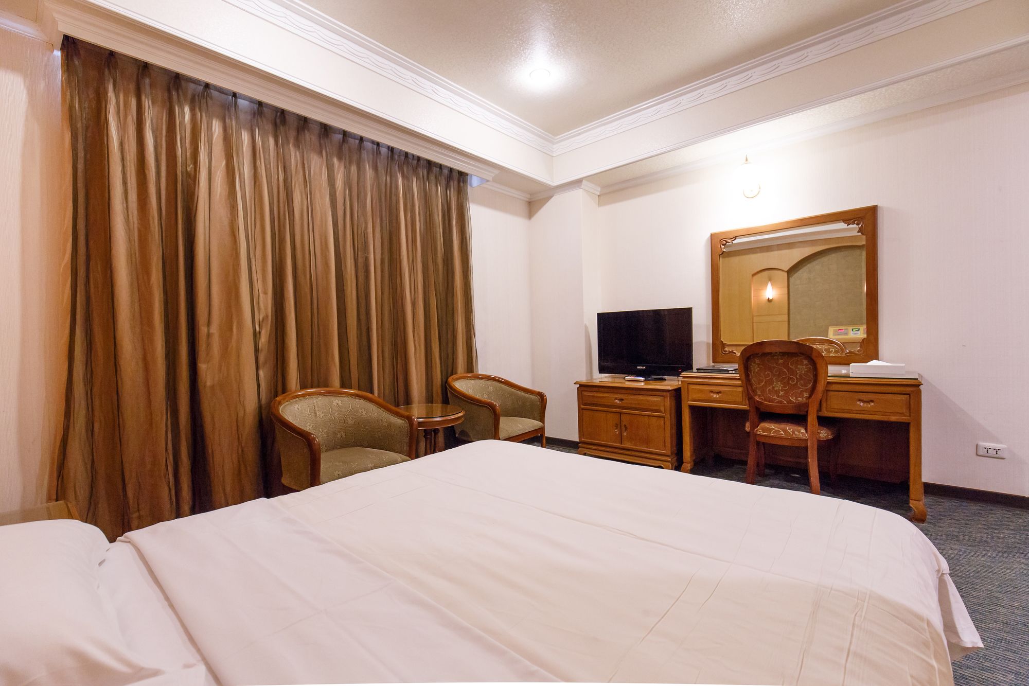 Фото Champion Hotel