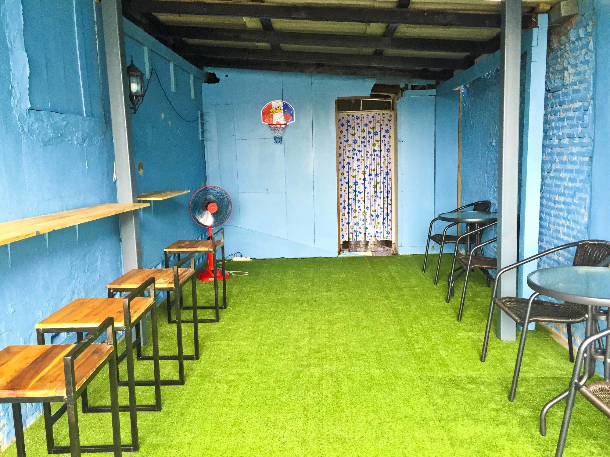 Фото Zee Thai Hostel