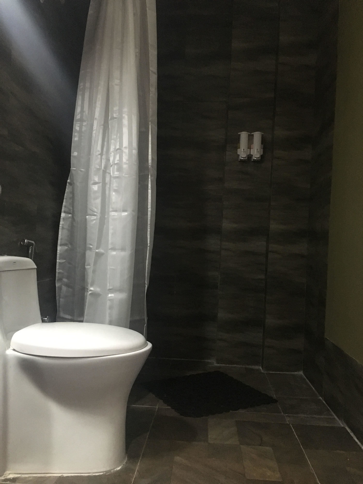 Фото Khamsum Inn