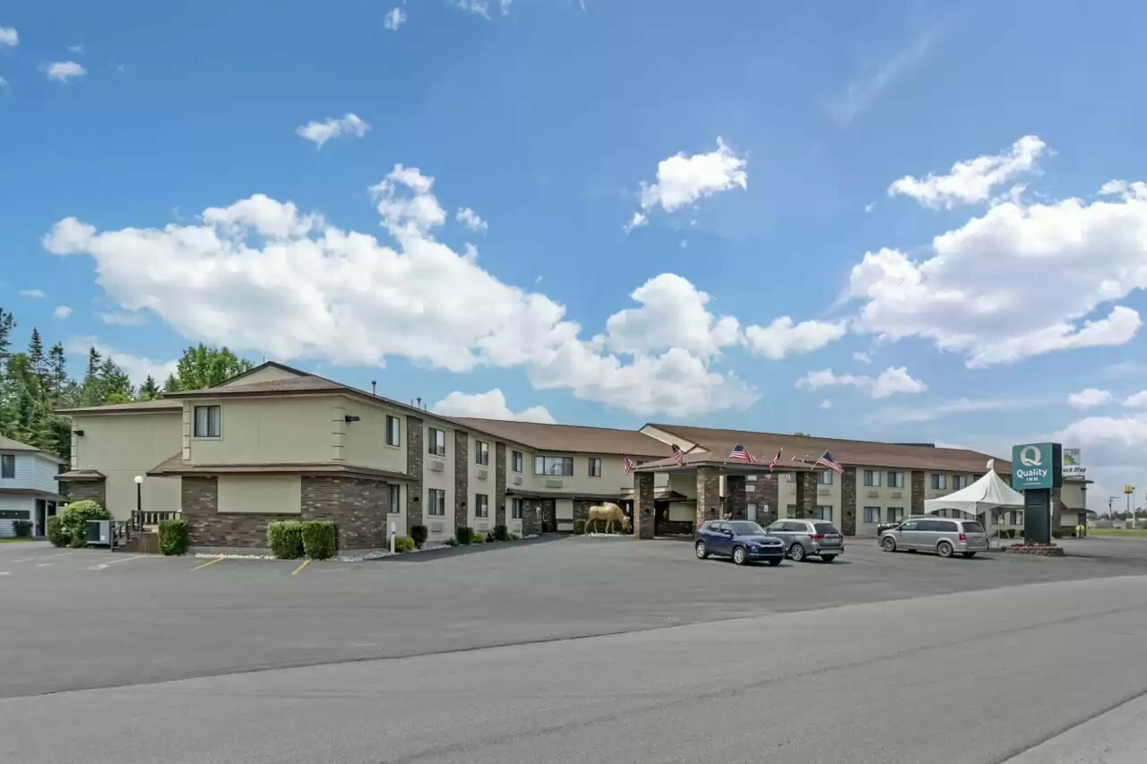 Фото Quality Inn Saint Ignace