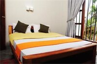 Фото Traveller's Home Hotel