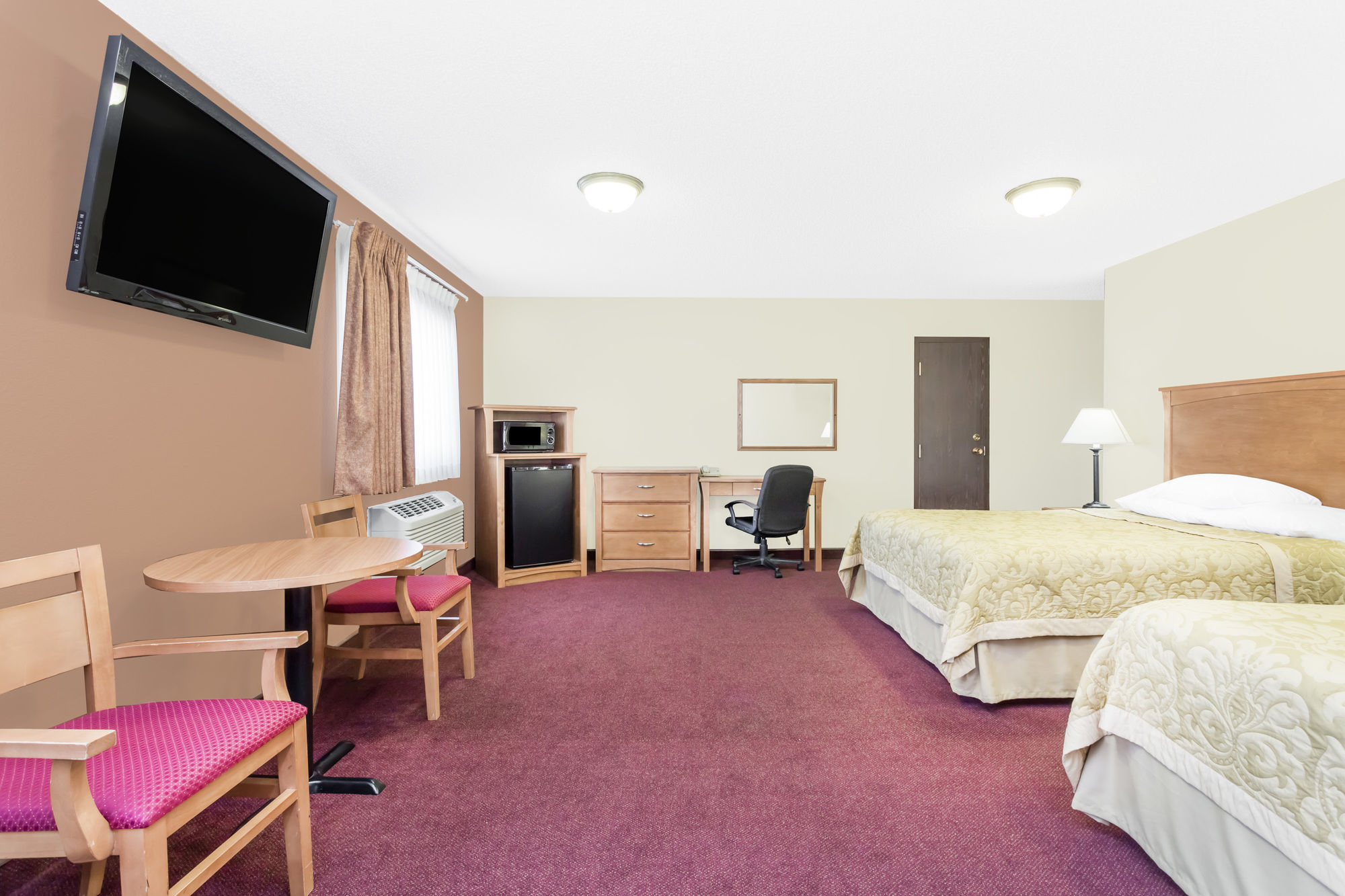 Фото Super 8 by Wyndham Ogallala