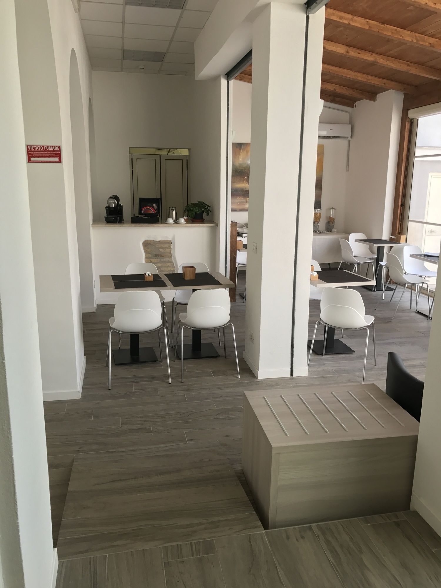 Фото Academy Hotel Fiumicino