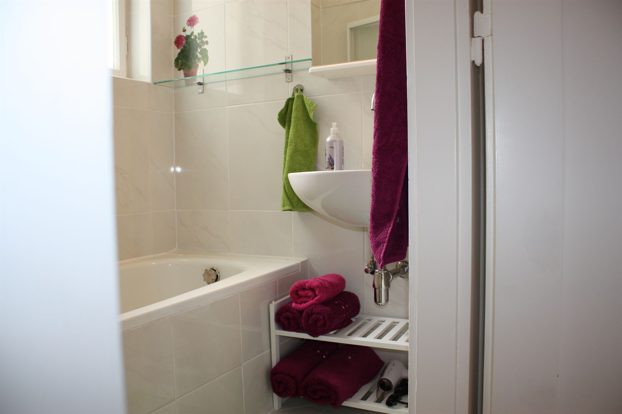 Фото GoVienna Homelike City Apartment