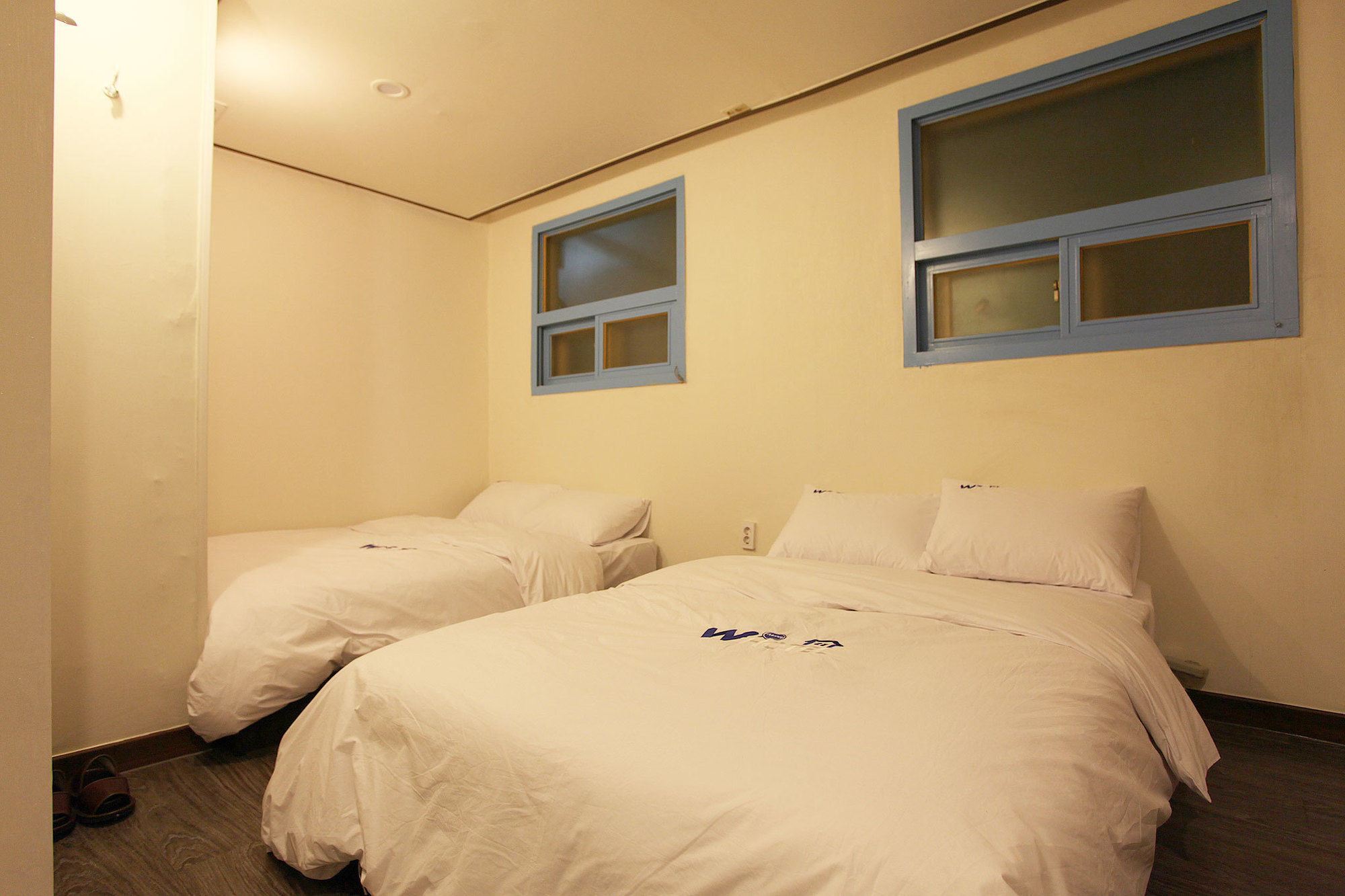 Фото W mini hotel - Hostel