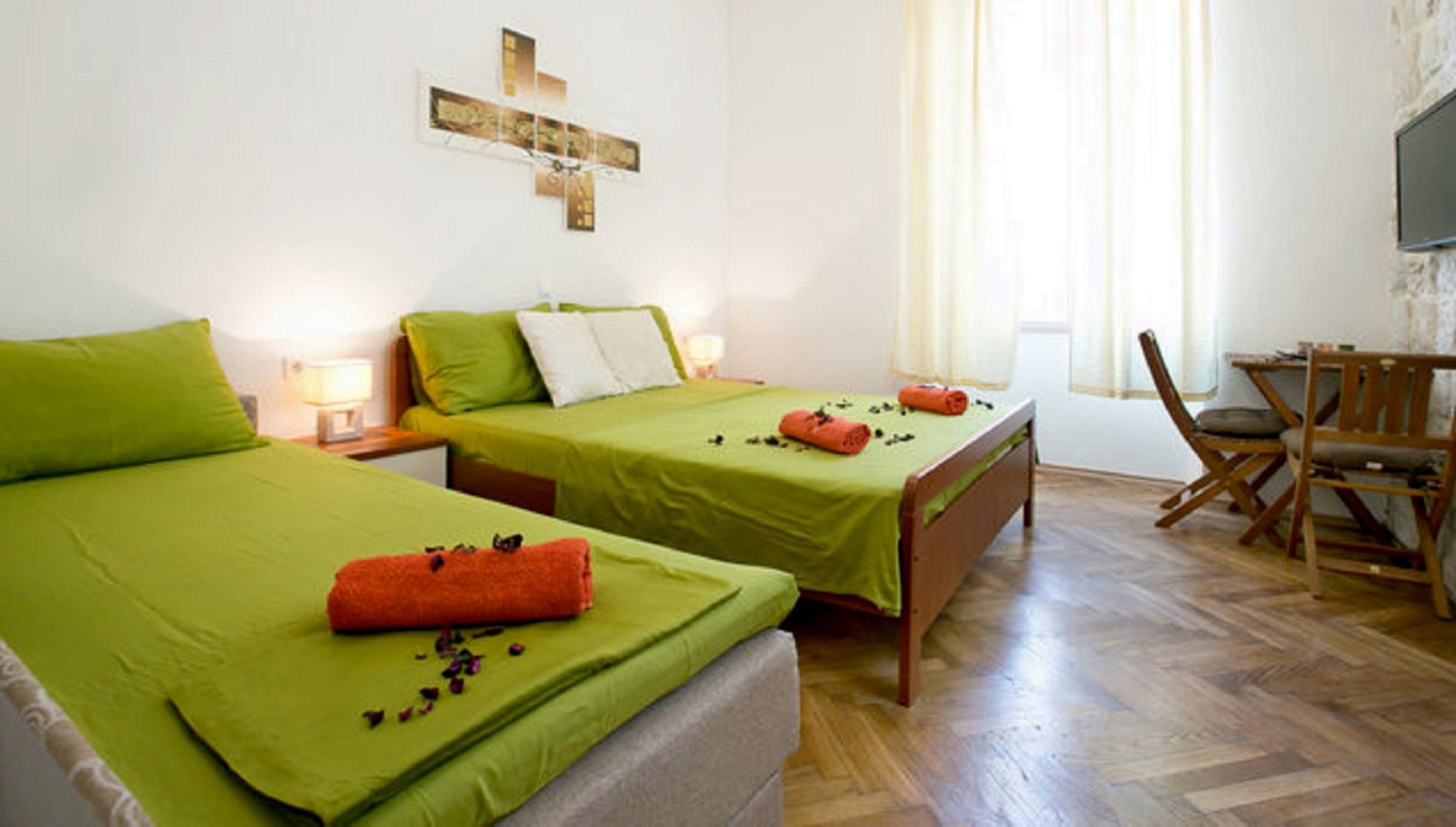 Фото Rooms Eden Old Town