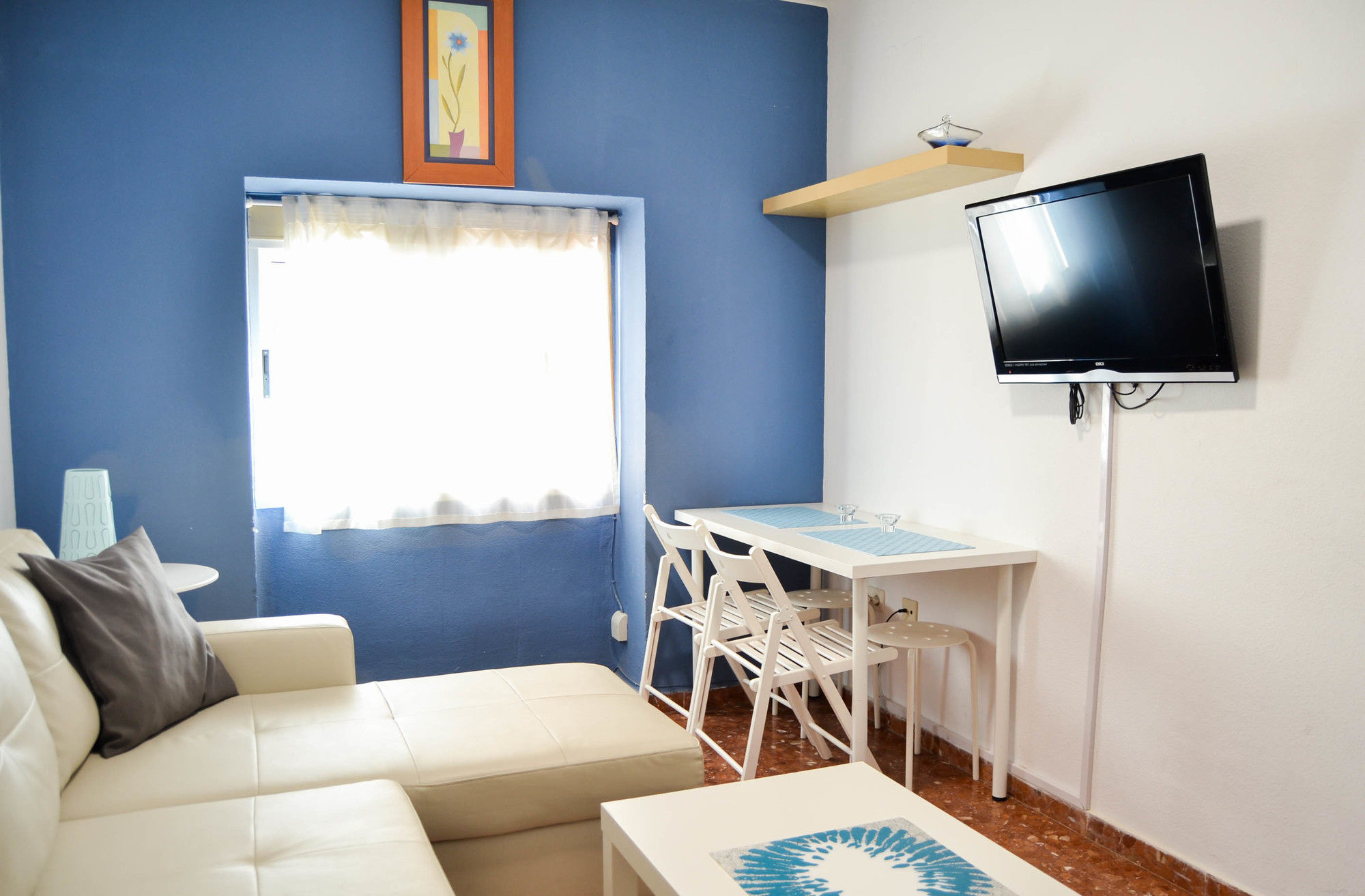 Фото Apartamentos Marques de Guadiaro 1