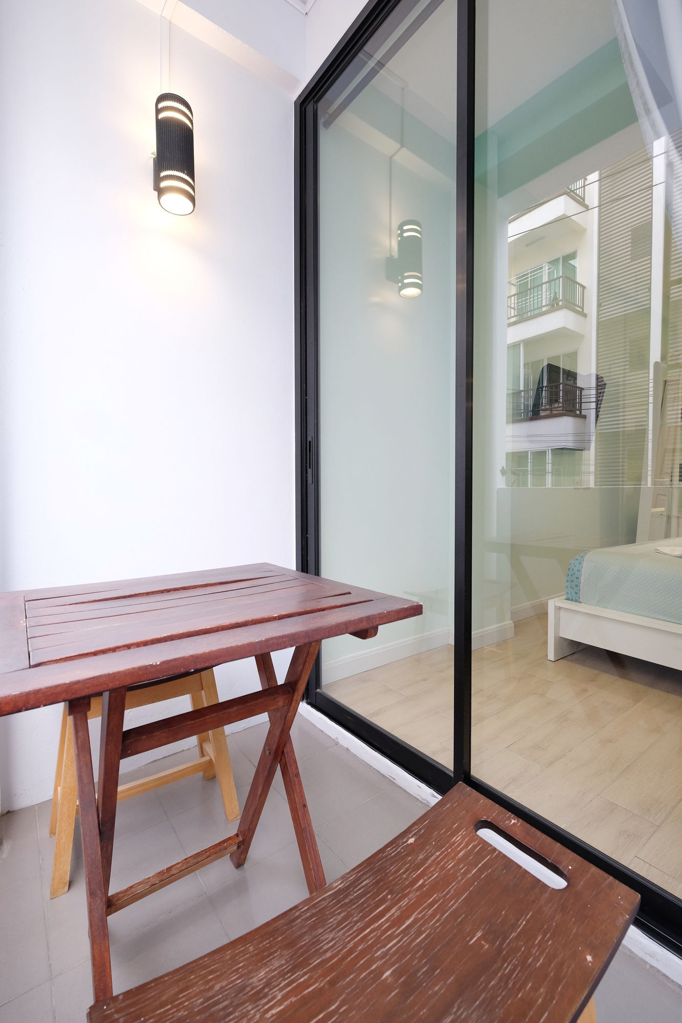 Фото Sea Sand Trees