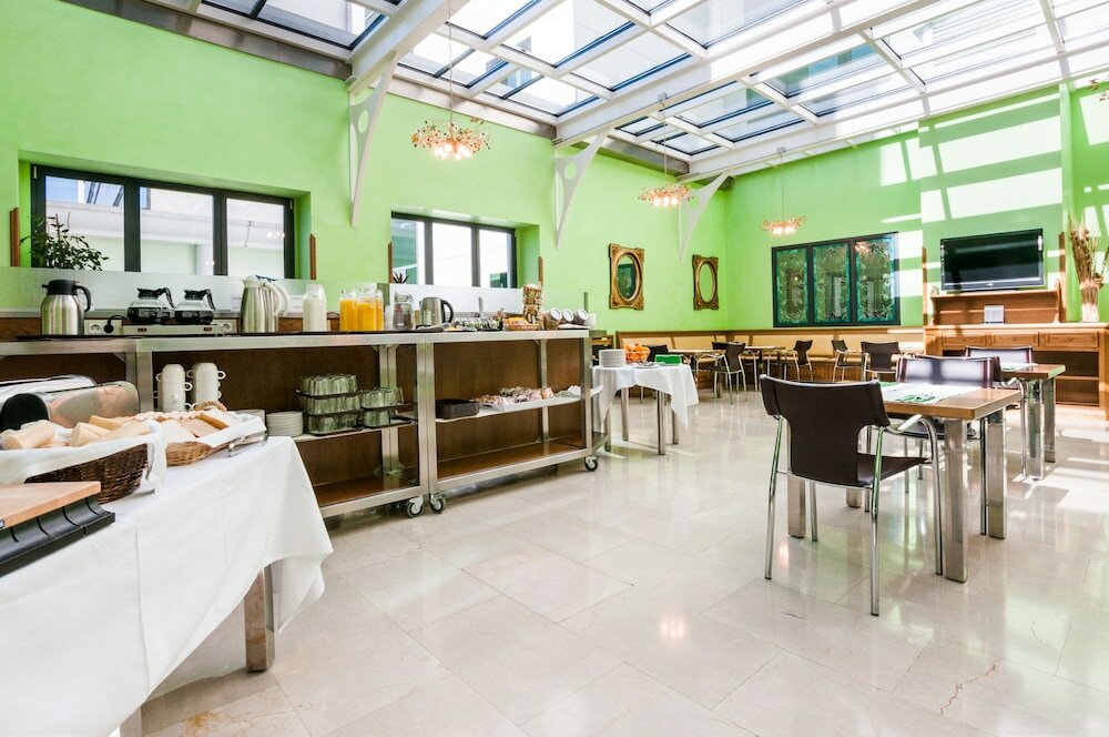 Фото Hotel Julia Madrid