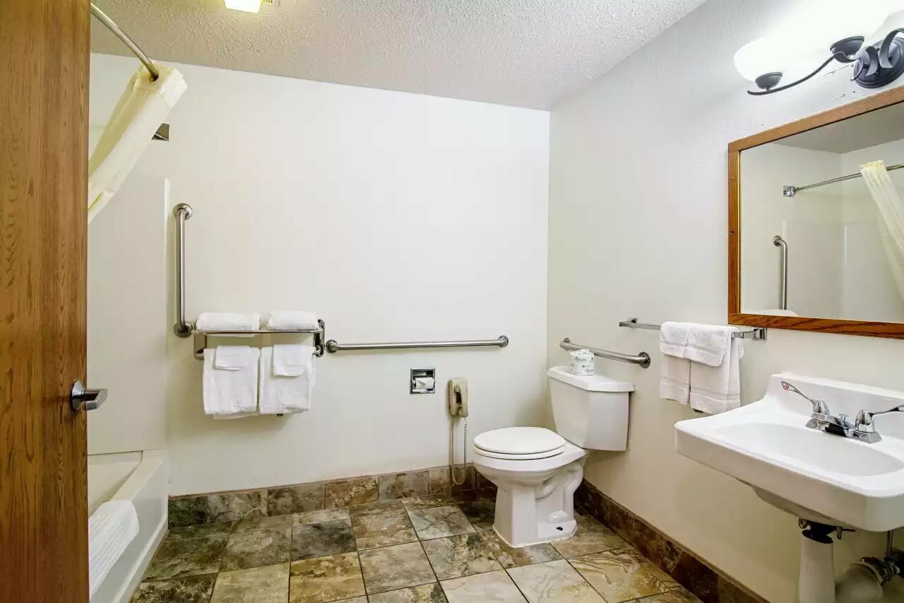 Фото Quality Inn Aberdeen