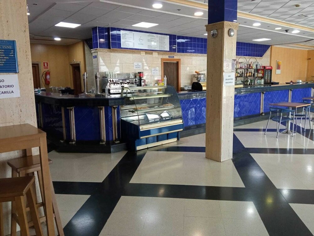 Фото Hotel El Cisne